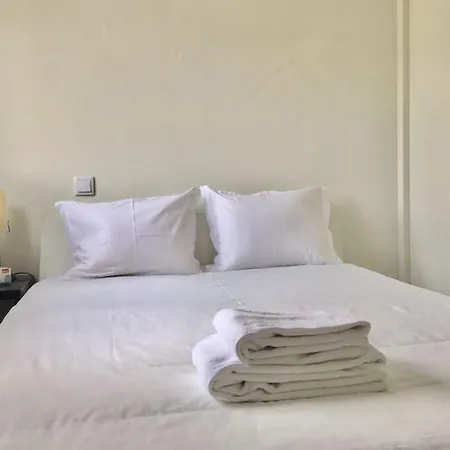 Housetik Loios